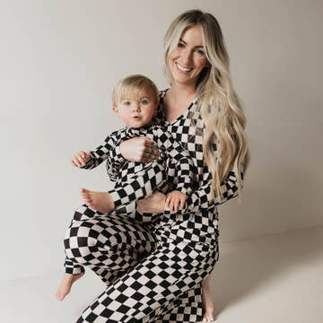 Women’s Bamboo Pajamas|Black Checkerbord